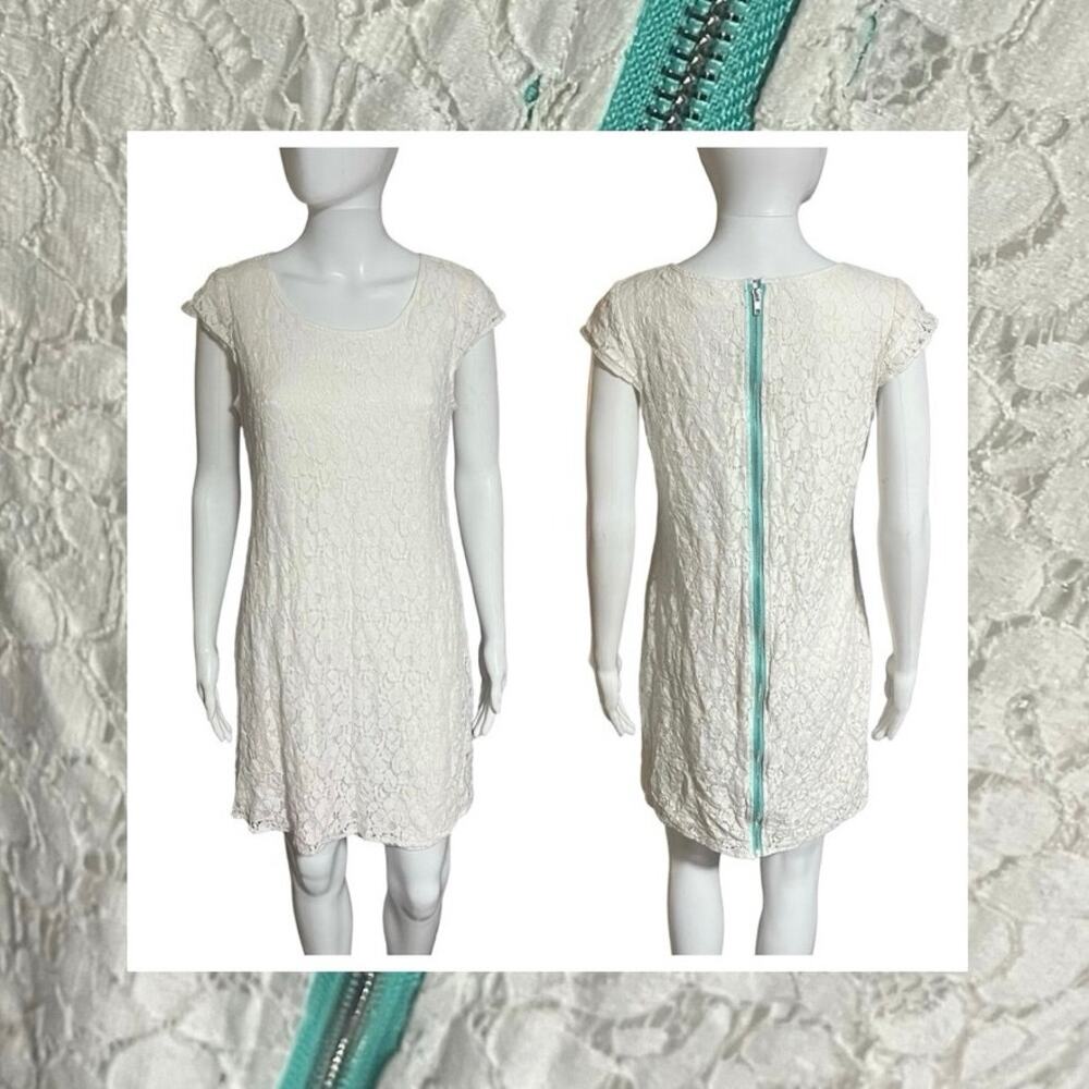 #9 Francesca’s Dress – Size Medium